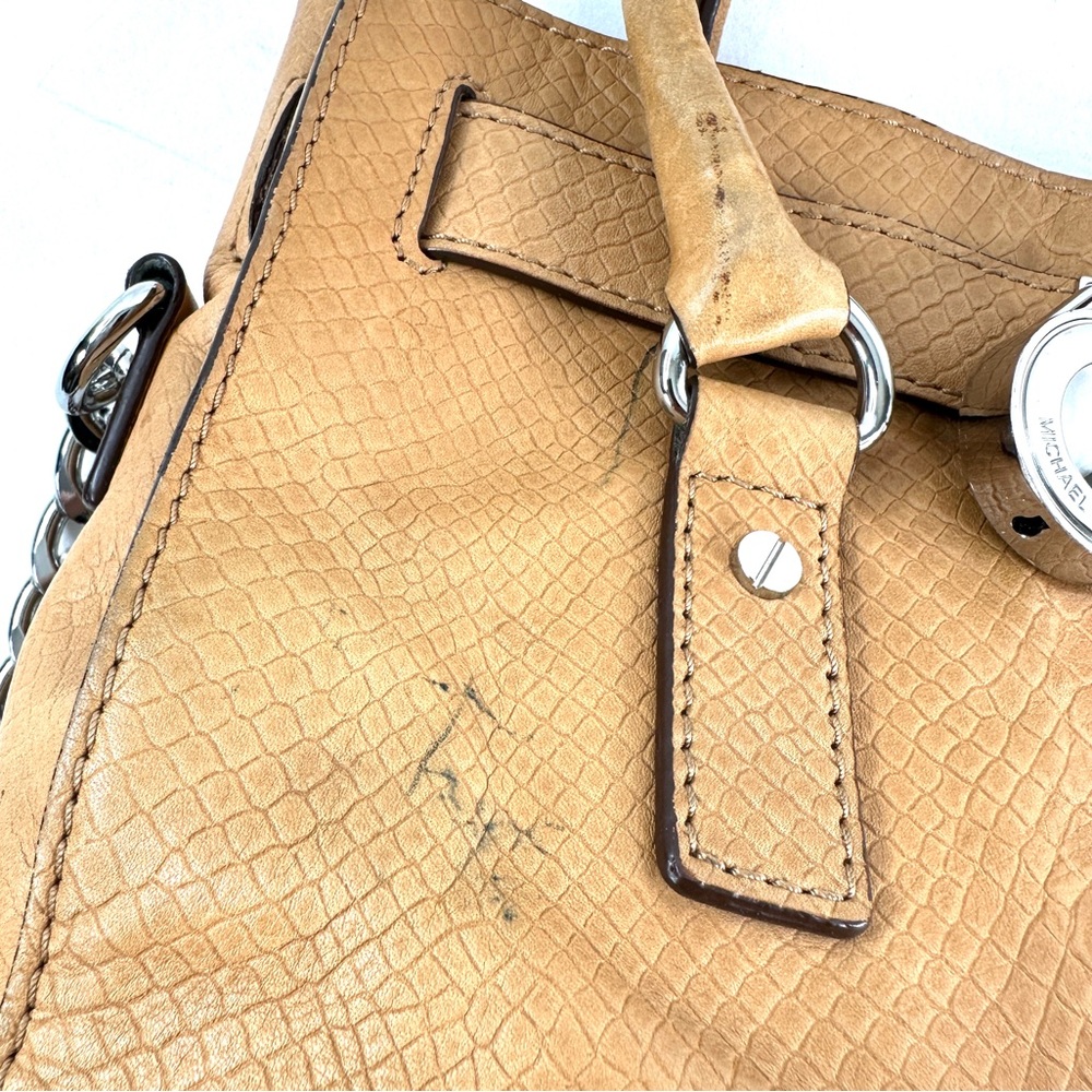 Michael Kors Tan Snakeskin Embossed Leather Shoulder Bag Brass Lock Chain Strap - Picture 11 of 11